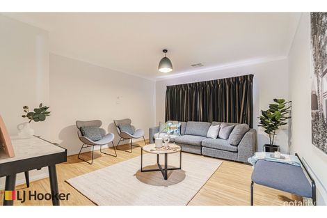 Property photo of 18 Samos Drive Greenvale VIC 3059