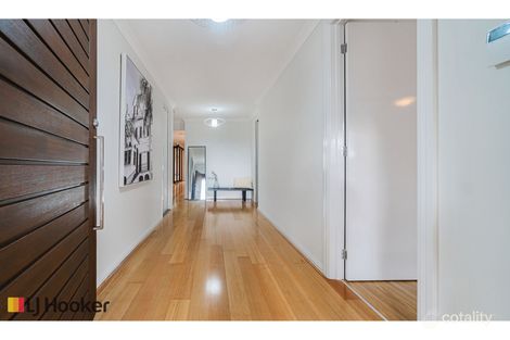 Property photo of 18 Samos Drive Greenvale VIC 3059