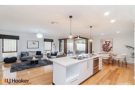 Property photo of 18 Samos Drive Greenvale VIC 3059