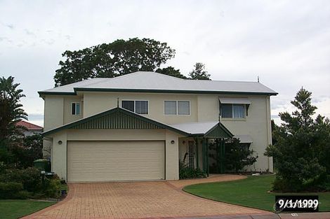 12 Waverley Ct, Ormiston, QLD 4160