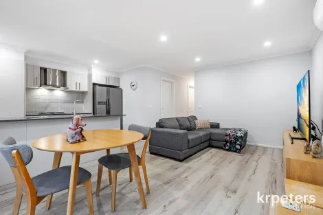 Property photo of 19 Rowling Drive Officer VIC 3809