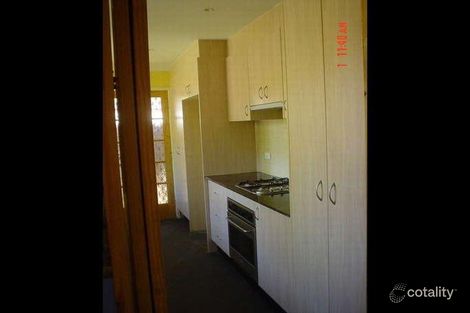 Property photo of 9 Hydrangea Place Macquarie Fields NSW 2564