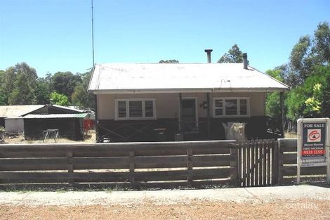 20 Sollya Cres, Dwellingup, WA 6213