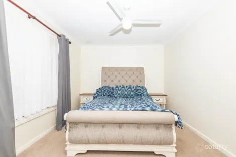 Property photo of 10 Dix Street Moora WA 6510