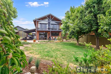 Property photo of 10 Club Court Mansfield VIC 3722