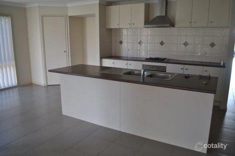 Property photo of 5 Marbella Waters Point Cook VIC 3030