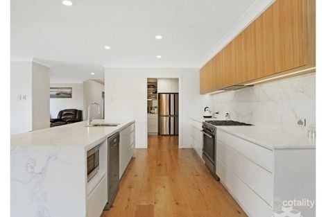 Property photo of 71 Clover Hill Drive Mudgeeraba QLD 4213