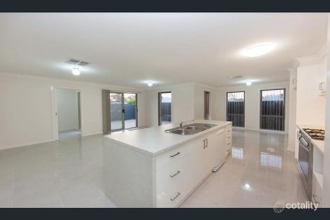 Property photo of 216 Rivergum Drive East Albury NSW 2640