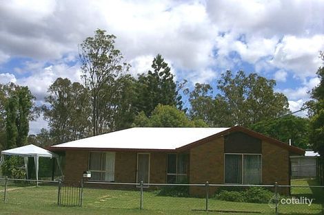 40 Queen St, Blackstone, QLD 4304