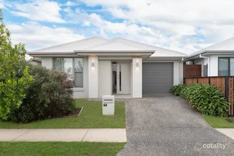 44 Bribie Cres, Banya, QLD 4551