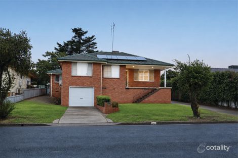 26 Moor St, Parkes, NSW 2870