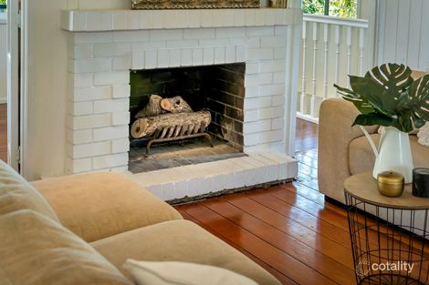 Property photo of 102 Stanley Terrace Taringa QLD 4068