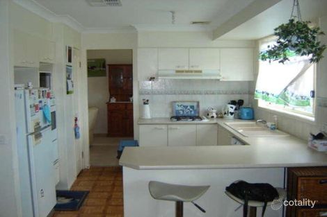 Property photo of 6 Yerrinbool Close Prestons NSW 2170