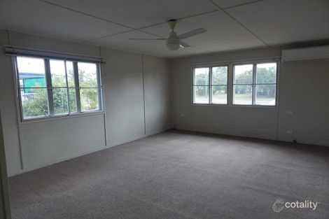 Property photo of 39 Yeates Crescent Dysart QLD 4745
