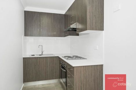 Property photo of 1/5 Warrigo Street Sadleir NSW 2168