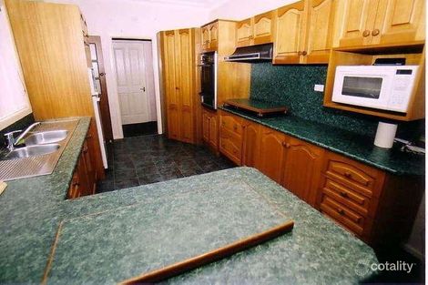 Property photo of 33 Martin Street Heathcote NSW 2233