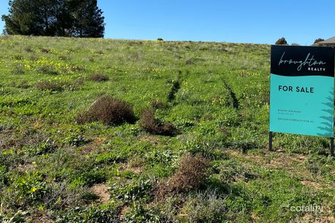 4 Robyn Cres, Port Broughton, SA 5522