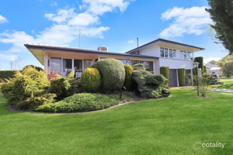 Property photo of 15 O'Mara Terrace Stanthorpe QLD 4380