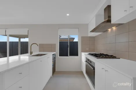 33 CAULFIELD DR, BALDIVIS, WA 6171