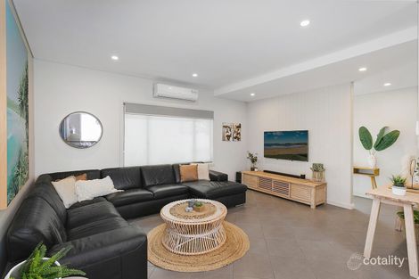 Property photo of 10 Gregory Street Berkeley Vale NSW 2261