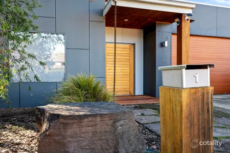 Property photo of 1 Farrall Court Mansfield VIC 3722