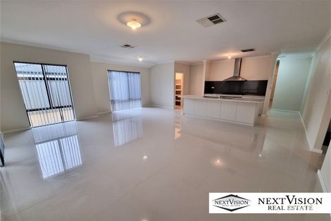 Property photo of 15 Ponderosa Road Aubin Grove WA 6164
