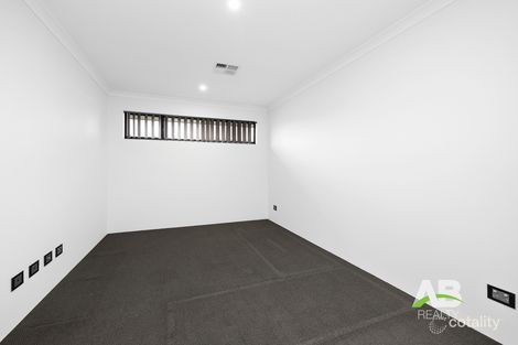 Property photo of 42 Nandina Avenue Sinagra WA 6065