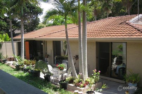 Property photo of 20 Bottlebrush Crescent Suffolk Park NSW 2481