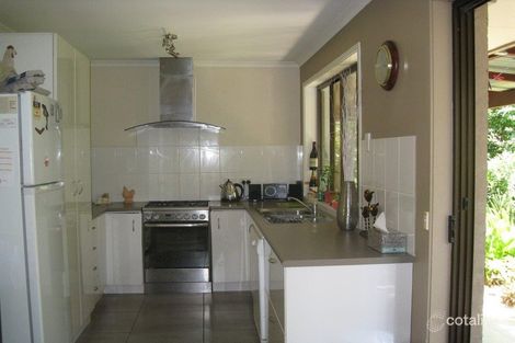 Property photo of 20 Bottlebrush Crescent Suffolk Park NSW 2481