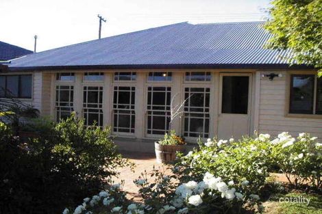 Property photo of 27 Icely Road Orange NSW 2800