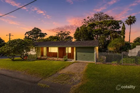 Property photo of 10 Jubilee Parade Berkeley Vale NSW 2261