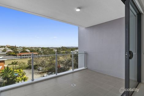 Property photo of 2058/123 Cavendish Road Coorparoo QLD 4151