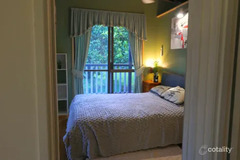 Property photo of 11 Pine Tree Drive Lake Macdonald QLD 4563