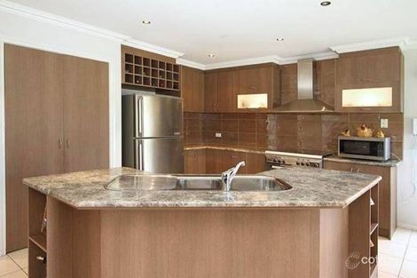 Property photo of 45 Athol Avenue Roxburgh Park VIC 3064