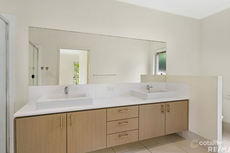 Property photo of 9 Castlereagh Close Pacific Pines QLD 4211