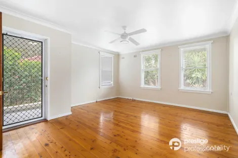 Property photo of 11 Salamaua Crescent Holsworthy NSW 2173