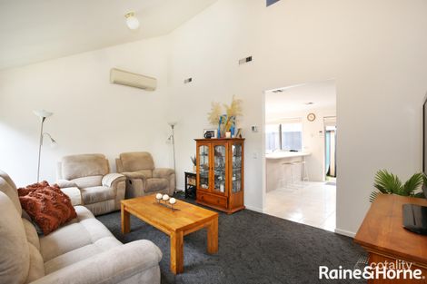 Property photo of 6 Dendy Court Roxburgh Park VIC 3064