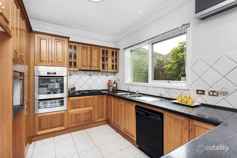 Property photo of 8 Wattle Road Kew East VIC 3102