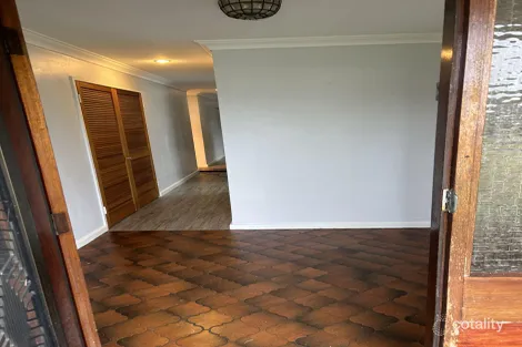 Property photo of 6 Merilup Court Hillman WA 6168