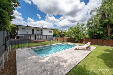 69 Yanderra Ave, Arana Hills, QLD 4054