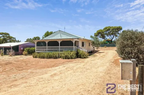 Property photo of 58 Cardwell Road York WA 6302