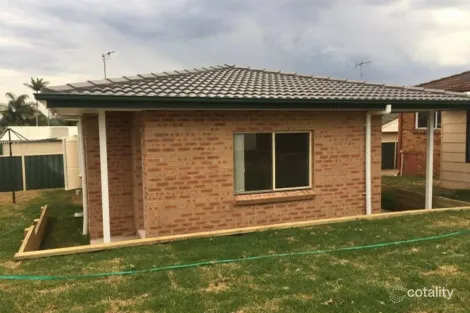 8 Christine St, South Penrith, NSW 2750
