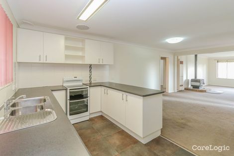 Property photo of 31 Miriyan Drive Kelso NSW 2795