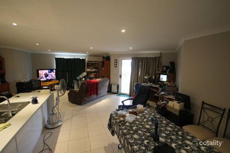 Property photo of 4 Kurrajong Court Meringandan West QLD 4352
