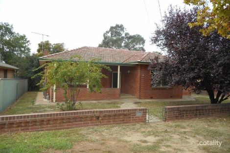 111 Grove St, Kooringal, NSW 2650