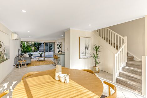 Property photo of 8 St Vincents Close Hallett Cove SA 5158