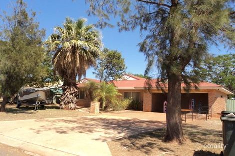 35 Radley Dr, Baynton, WA 6714