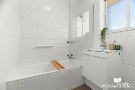 Property photo of 5/68 Ormond Road Ascot Vale VIC 3032