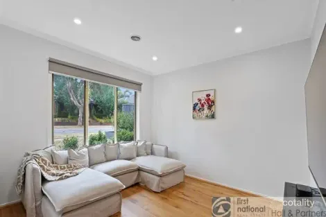 Property photo of 20 Inkerman Street Berwick VIC 3806