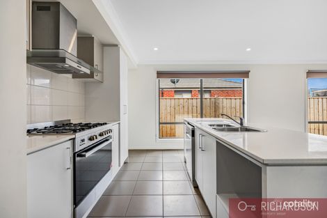 Property photo of 40 Stonecrop Way Wyndham Vale VIC 3024